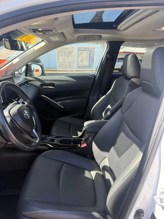 2023 Toyota Corolla Cross - Image 5 of 8