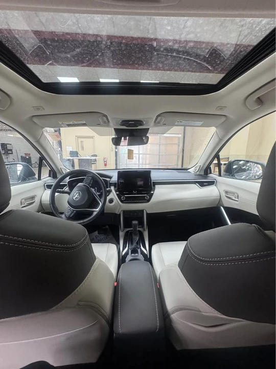 2023 Toyota Corolla Cross - Image 11 of 12