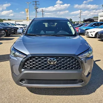 2023 Toyota Corolla Cross LE