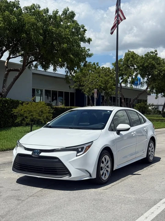 2023 Toyota Corolla 12th Gen - Image 2 of 13