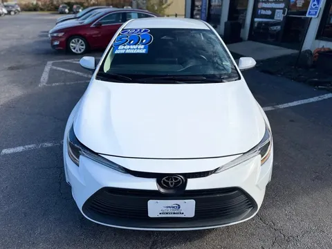 2023 Toyota Corolla 12th Gen - Image 2 of 17
