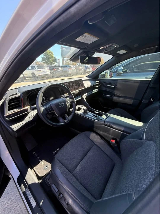 2023 Toyota Crown 16th Gen - Image 9 of 10