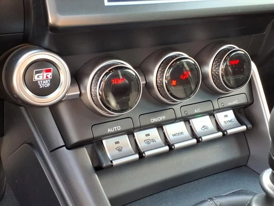 2023 Toyota GR86 2nd Gen - Image 11 of 16