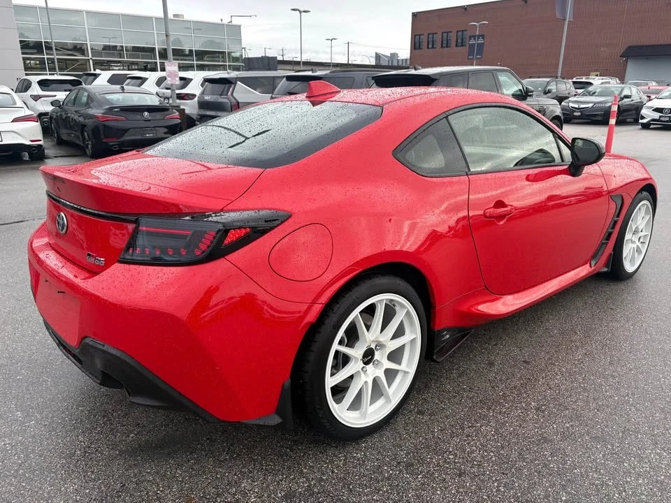 2023 Toyota GR86 2nd Gen - Image 6 of 16