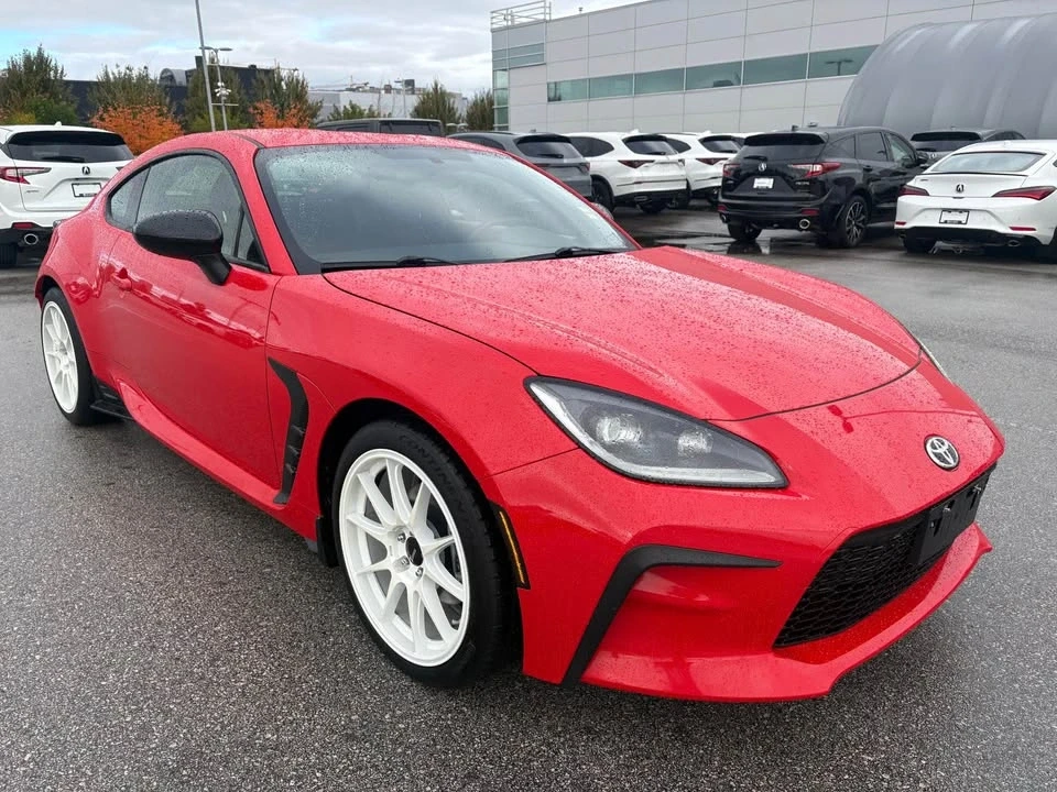 2023 Toyota GR86 2nd Gen - Image 4 of 16