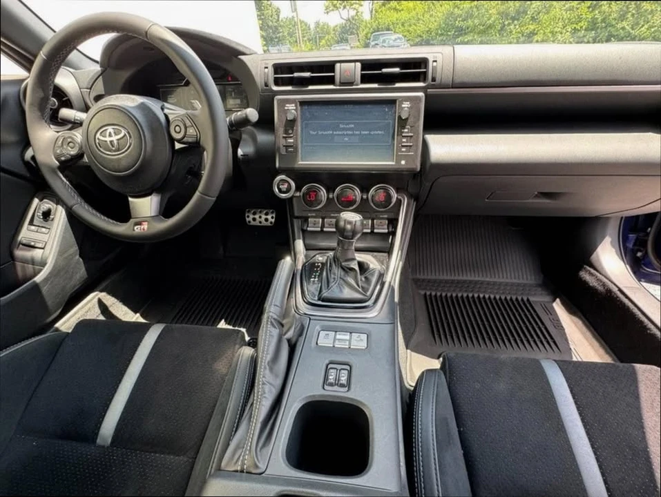 2023 Toyota GR86 2nd Gen - Image 12 of 20