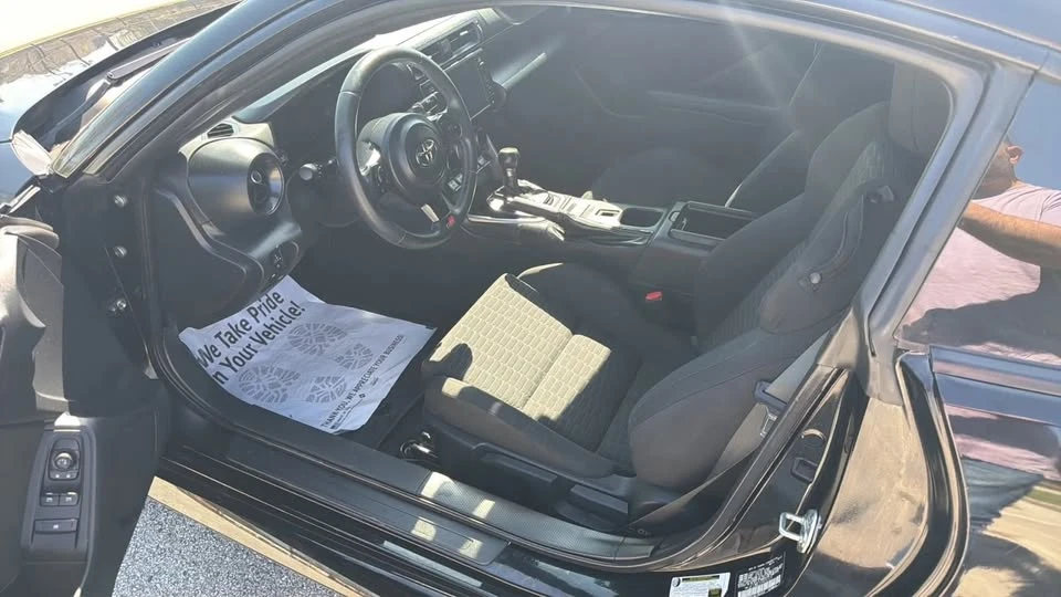 2023 Toyota GR86 2nd Gen - Image 12 of 20