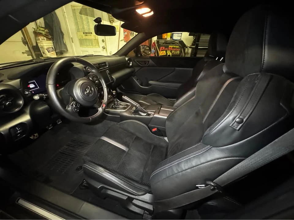 2023 Toyota GR86 2nd Gen - Image 5 of 16