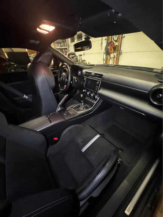 2023 Toyota GR86 2nd Gen - Image 10 of 16