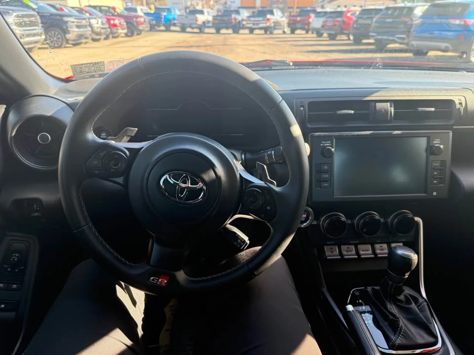 2023 Toyota GR86 2nd Gen - Image 6 of 9