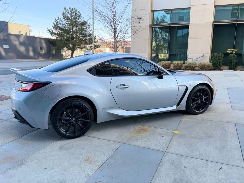 2023 Toyota GR86 2nd Gen - Image 7 of 17