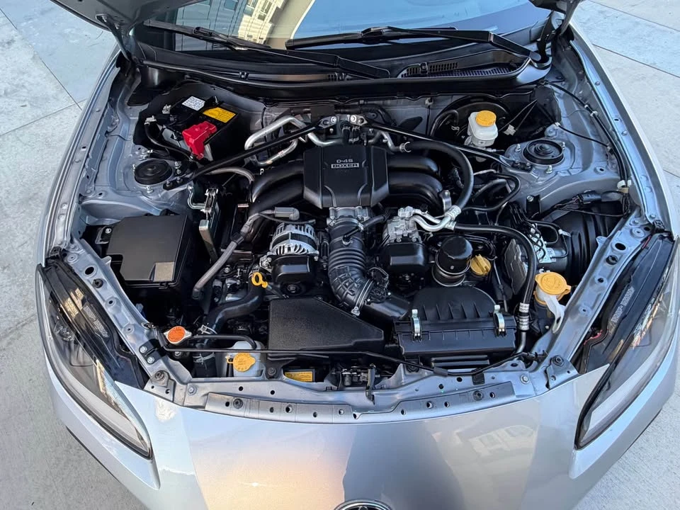 2023 Toyota GR86 2nd Gen - Image 15 of 17