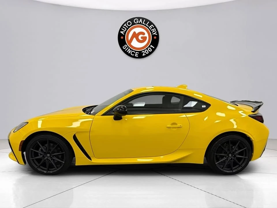 2023 Toyota GR86 2nd Gen - Image 4 of 4