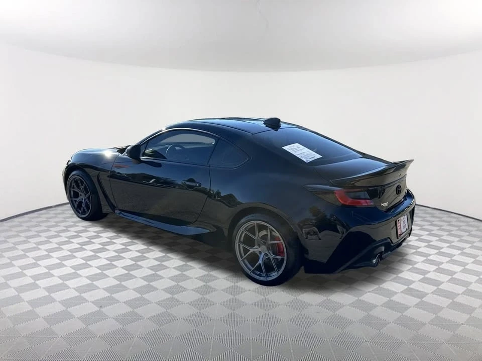 2023 Toyota GR86 2nd Gen - Image 4 of 16