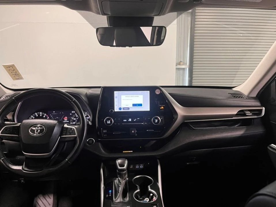 2023 Toyota Highlander - Image 20 of 20