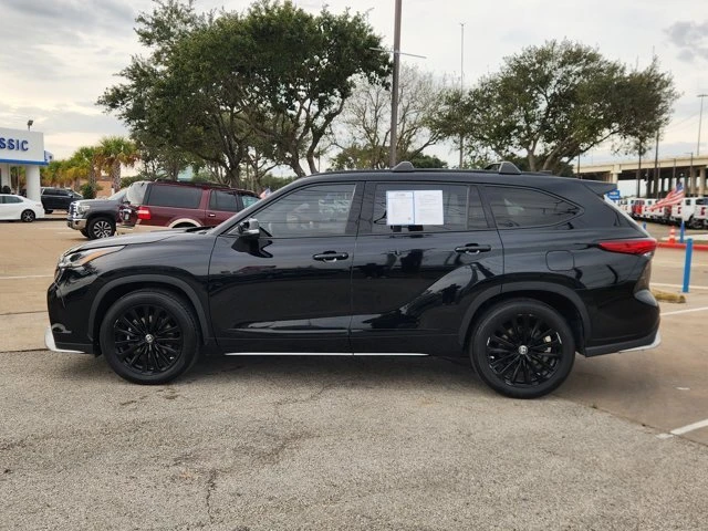 2023 Toyota Highlander - Image 3 of 20