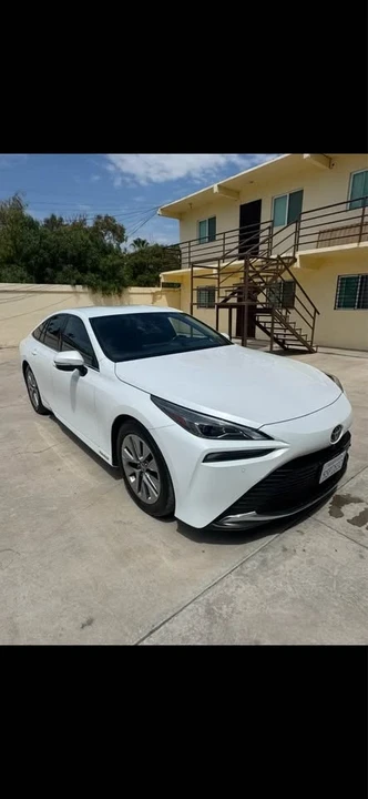 2023 Toyota Mirai - Image 2 of 12