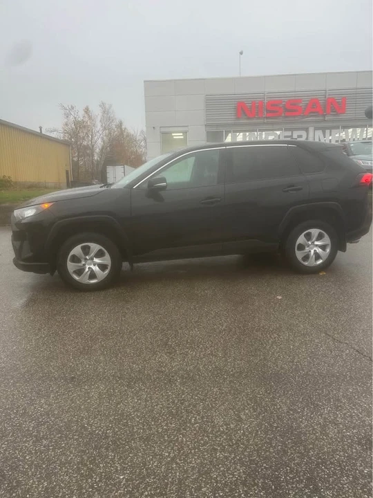 2023 Toyota RAV4 5th Gen - Image 4 of 13