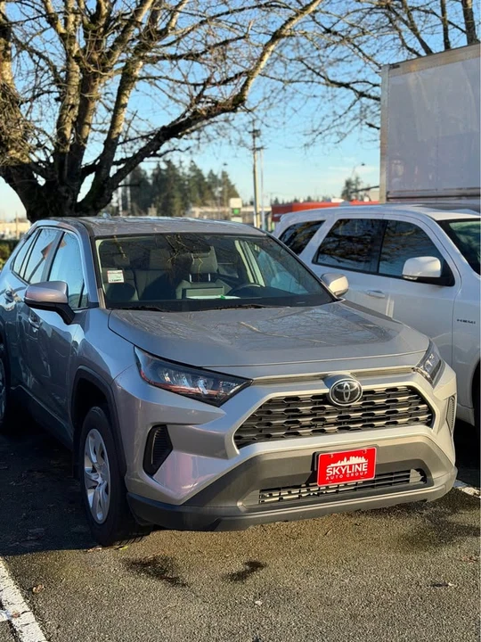 2023 Toyota RAV4 5th Gen - Image 3 of 3
