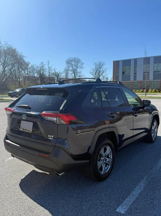 2023 Toyota RAV4 5th Gen - Image 5 of 18