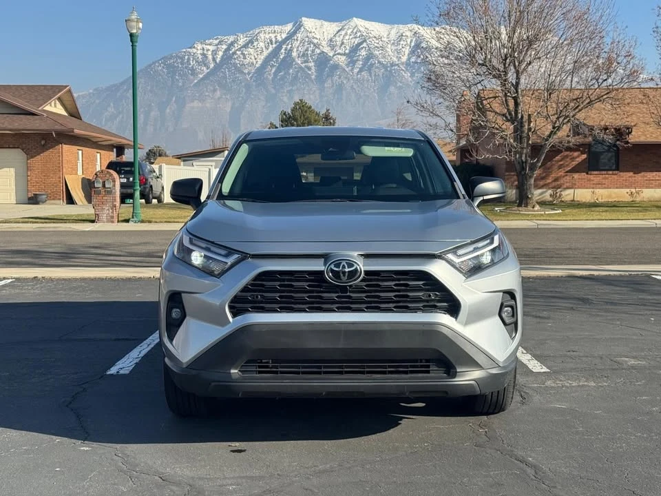 2023 Toyota RAV4 5th Gen - Image 2 of 20