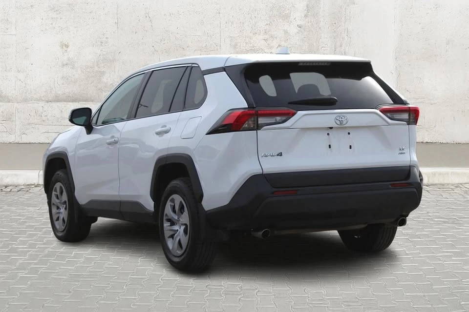 2023 Toyota RAV4 5th Gen - Image 4 of 15