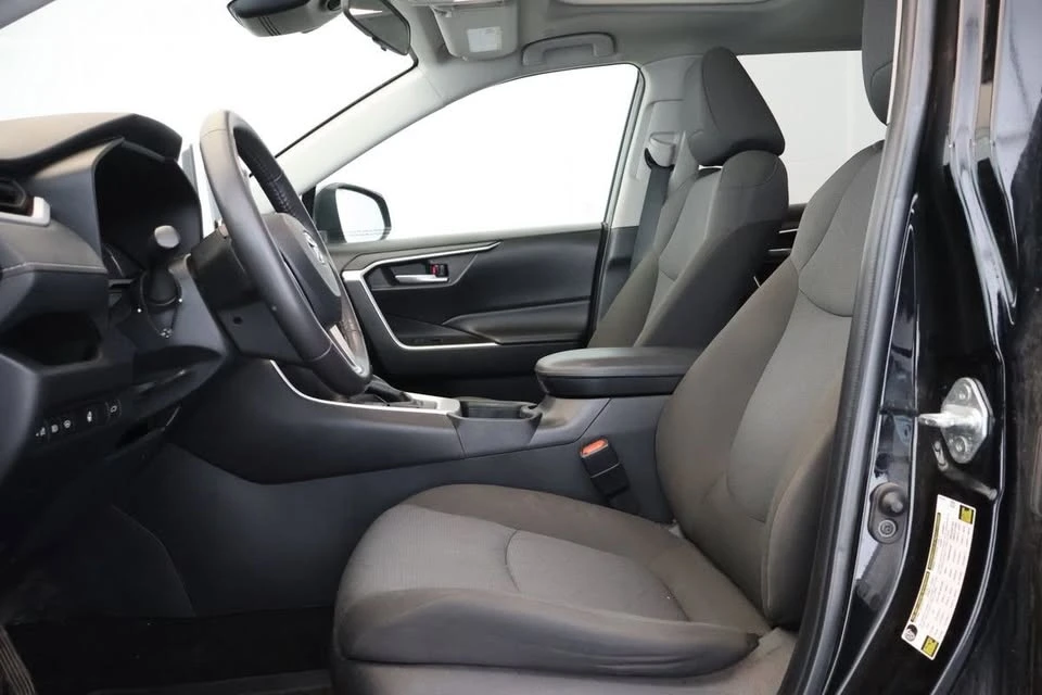 2023 Toyota RAV4 5th Gen - Image 4 of 19