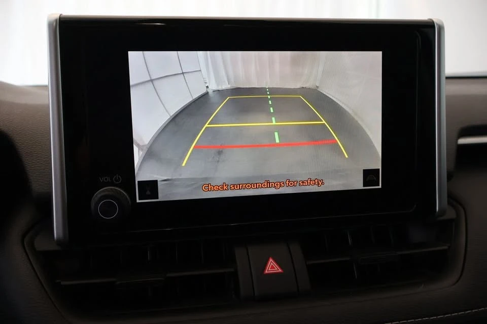 2023 Toyota RAV4 5th Gen - Image 12 of 19