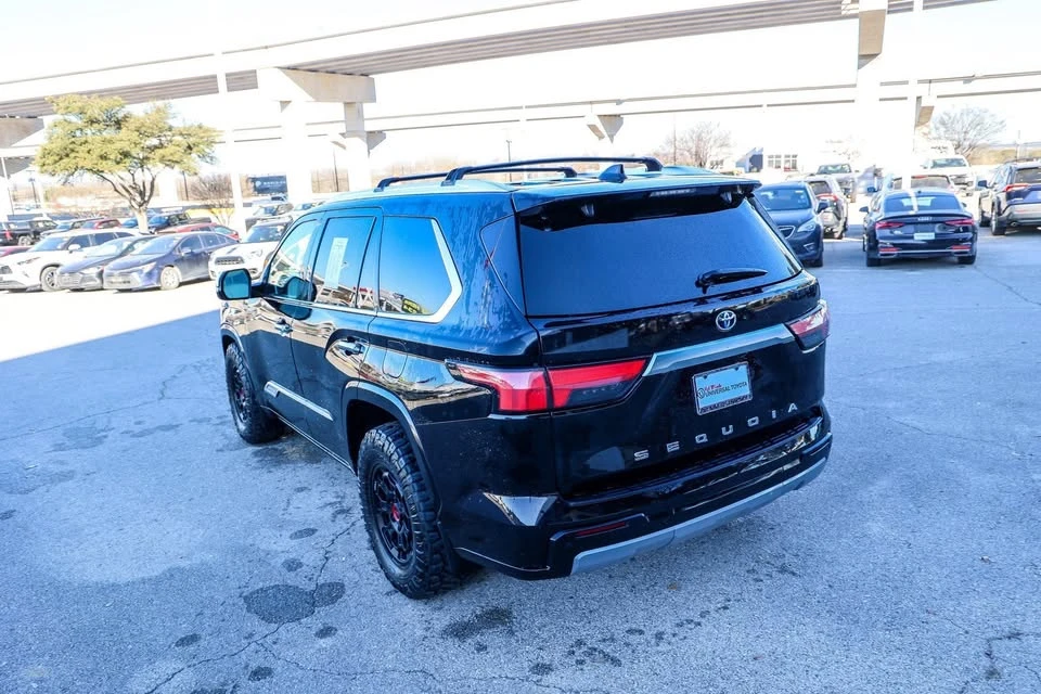 2023 Toyota Sequoia 3rd Gen - Image 9 of 20