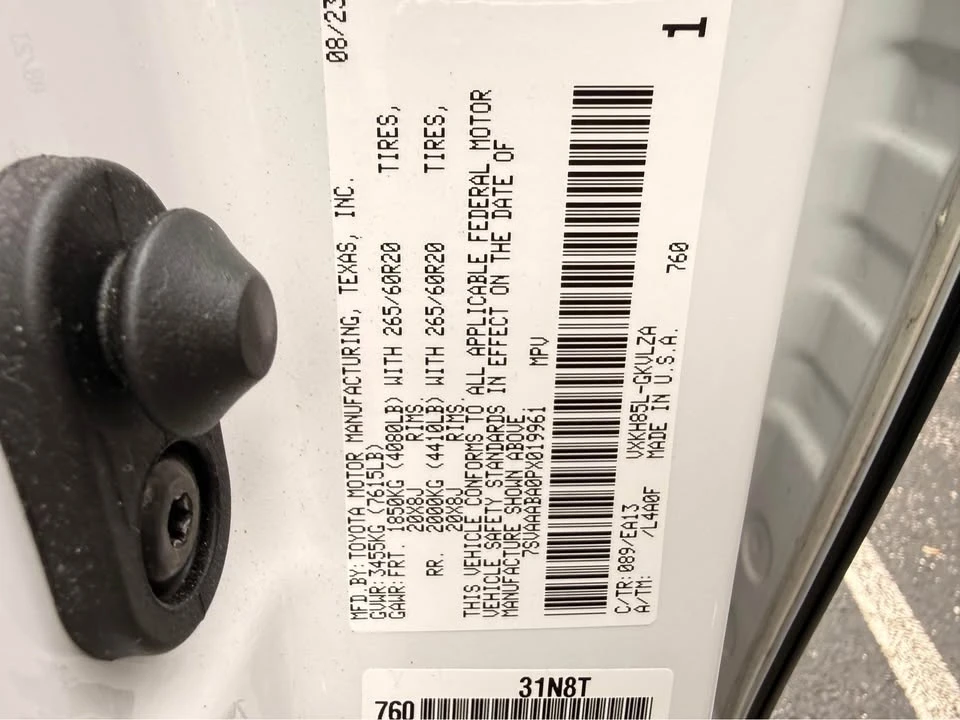2023 Toyota Sequoia 3rd Gen - Image 18 of 18