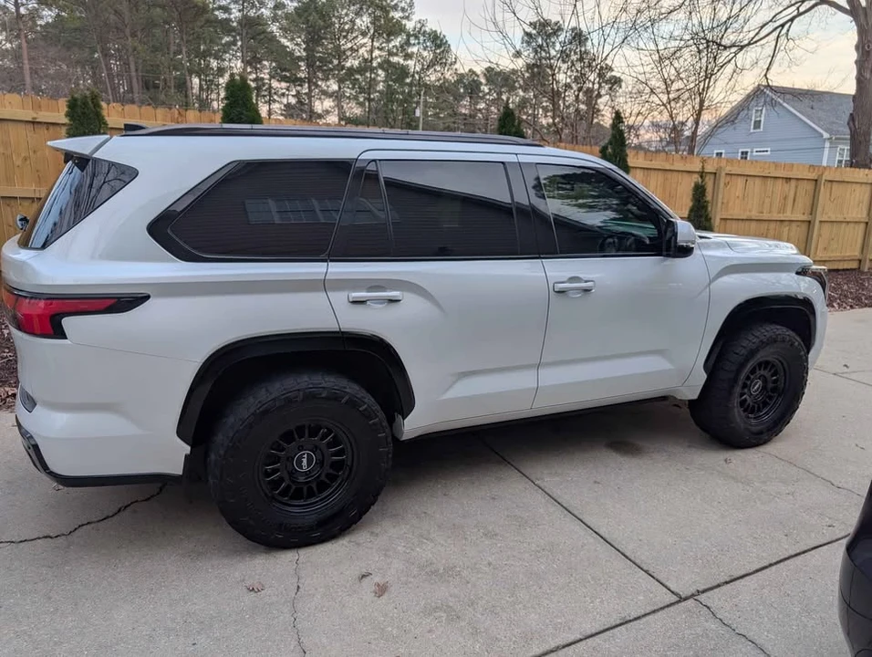2023 Toyota Sequoia 3rd Gen - Image 3 of 8