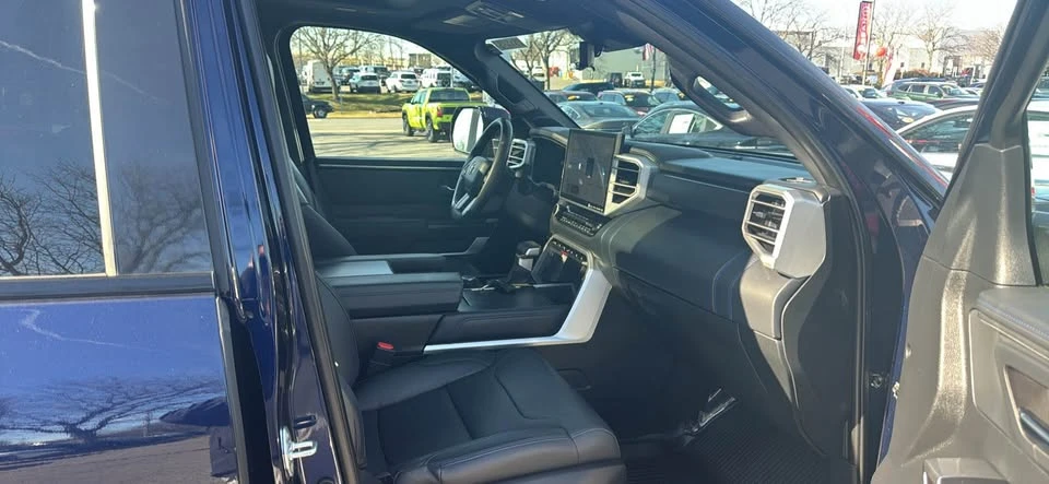 2023 Toyota Sequoia 3rd Gen - Image 3 of 8