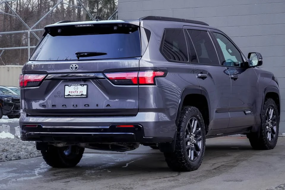 2023 Toyota Sequoia 3rd Gen - Image 4 of 20