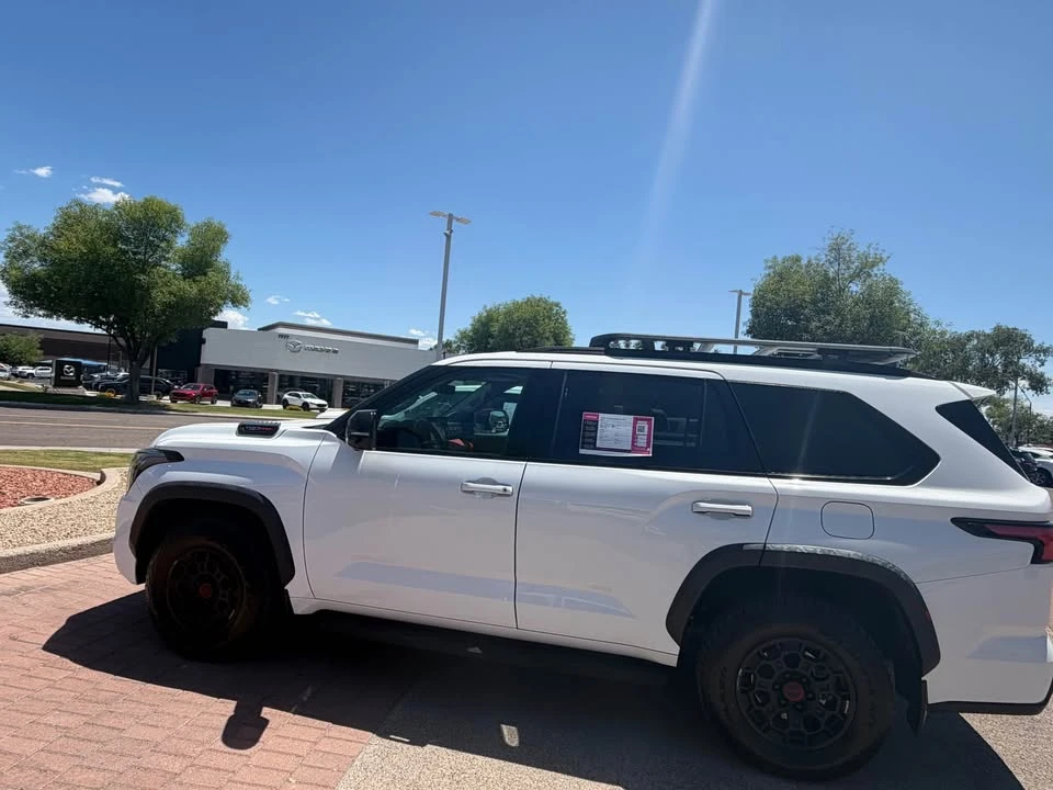 2023 Toyota Sequoia 3rd Gen - Image 3 of 7
