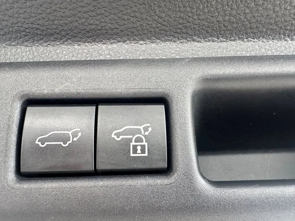 2023 Toyota Sequoia 3rd Gen - Image 14 of 15