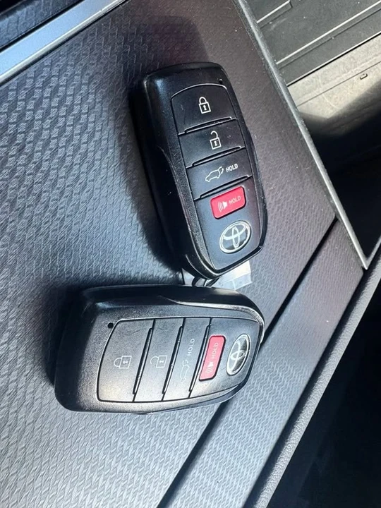 2023 Toyota Sequoia 3rd Gen - Image 15 of 15