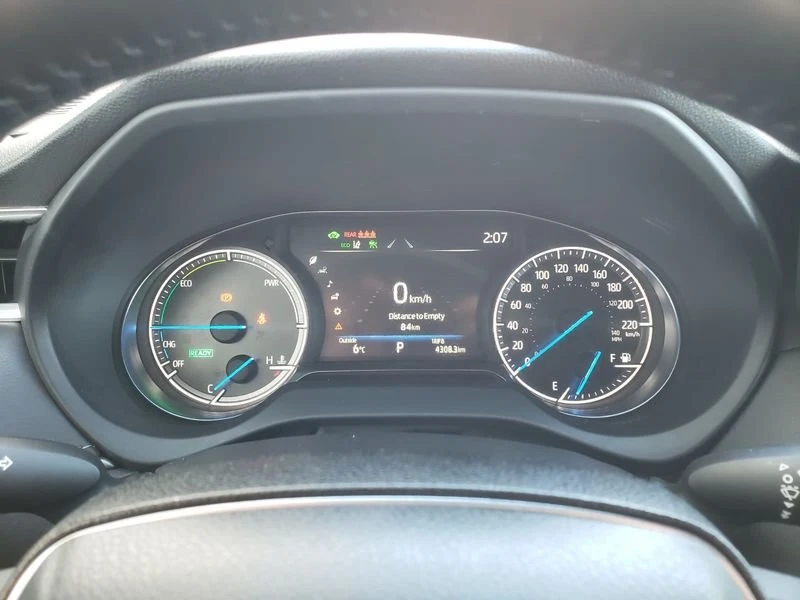 2023 Toyota Venza - Image 9 of 20