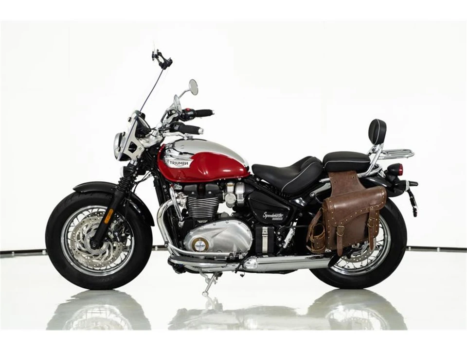 2023 Triumph New Bonneville - Image 4 of 31