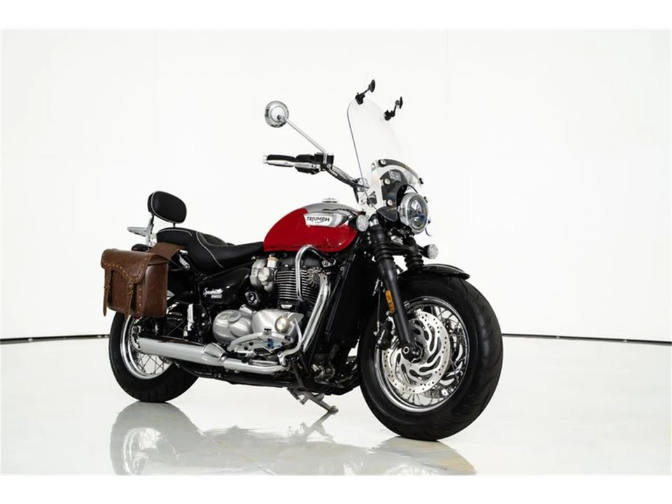 2023 Triumph New Bonneville - Image 28 of 31