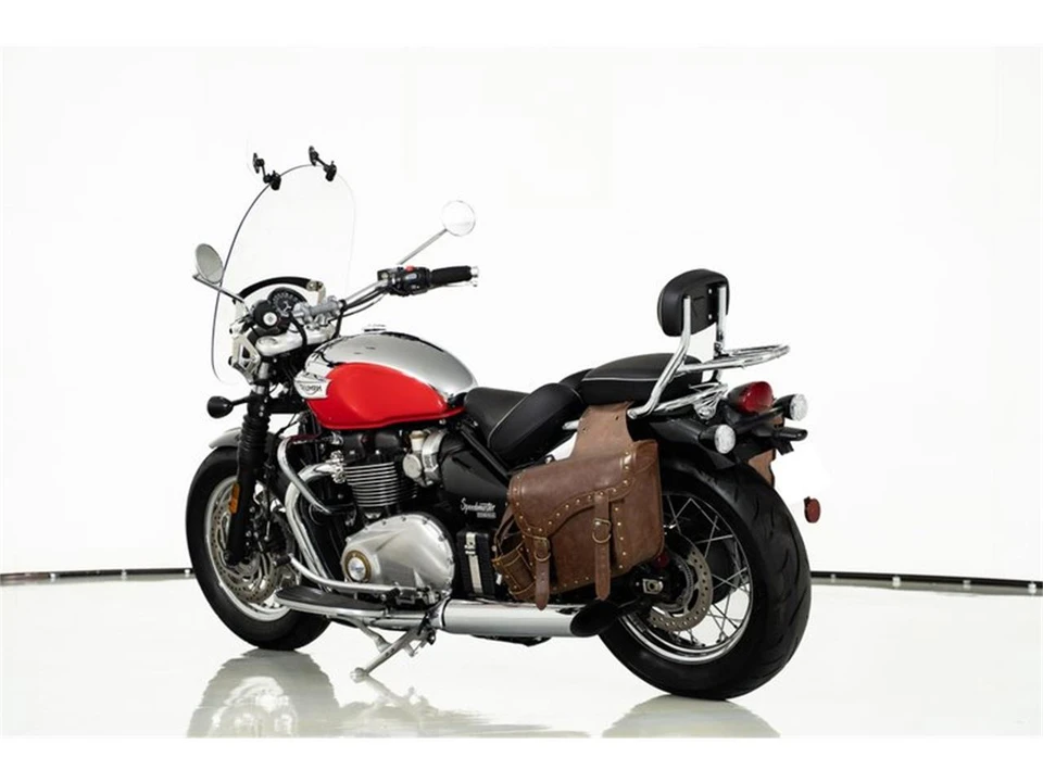 2023 Triumph New Bonneville - Image 11 of 31