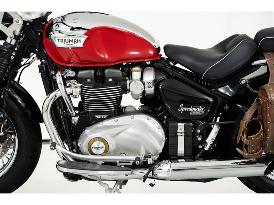 2023 Triumph New Bonneville - Image 5 of 31