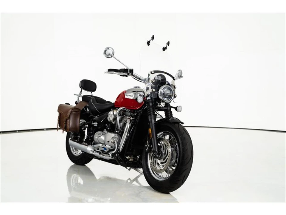 2023 Triumph New Bonneville - Image 29 of 31