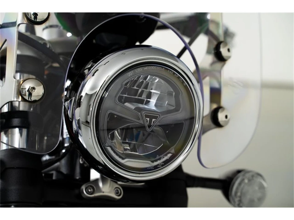 2023 Triumph New Bonneville - Image 30 of 31
