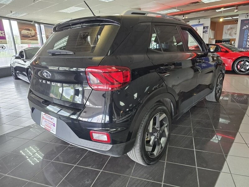 2023 Hyundai Venue - Image 4 of 4