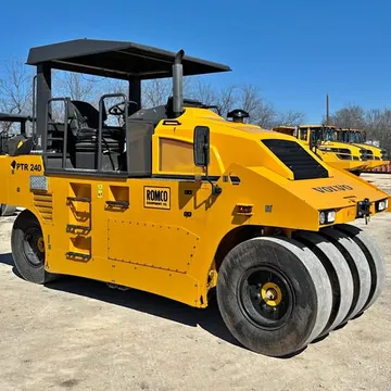 2023 Volvo PTR240 Pneumatic Roller