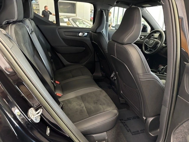 2023 Volvo XC40 - Image 21 of 21