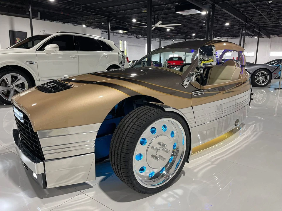 2023 Vanderhall Carmel - Image 10 of 12