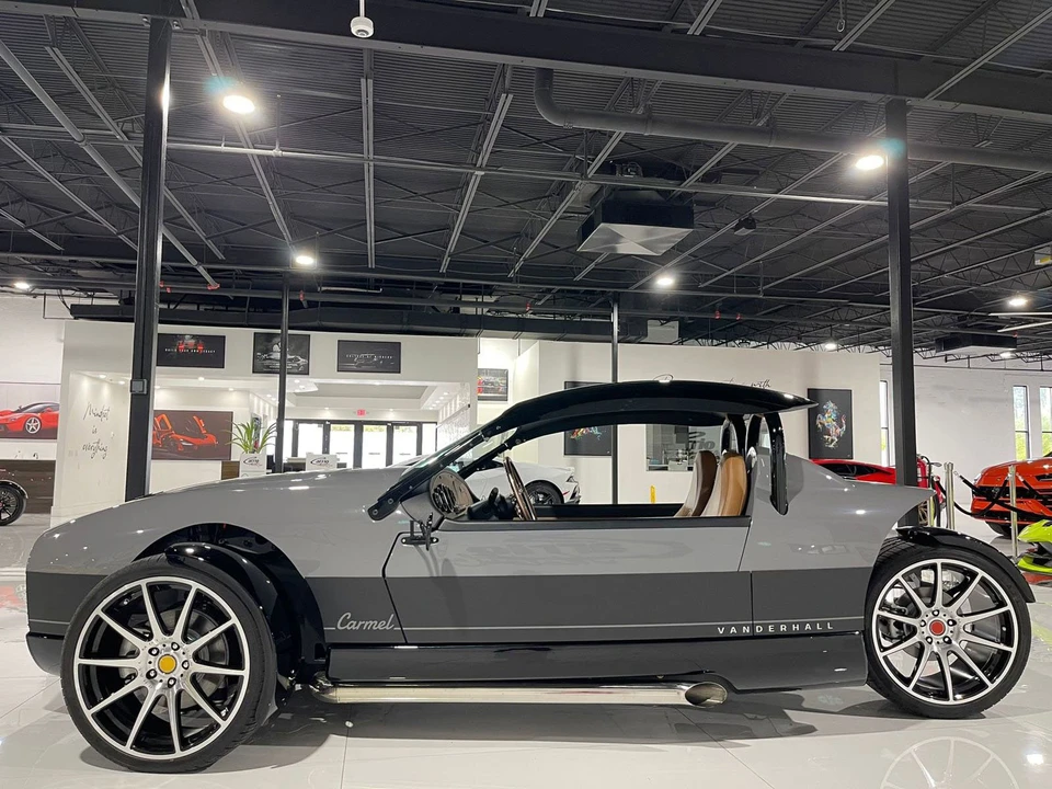 2023 Vanderhall Carmel - Image 4 of 12
