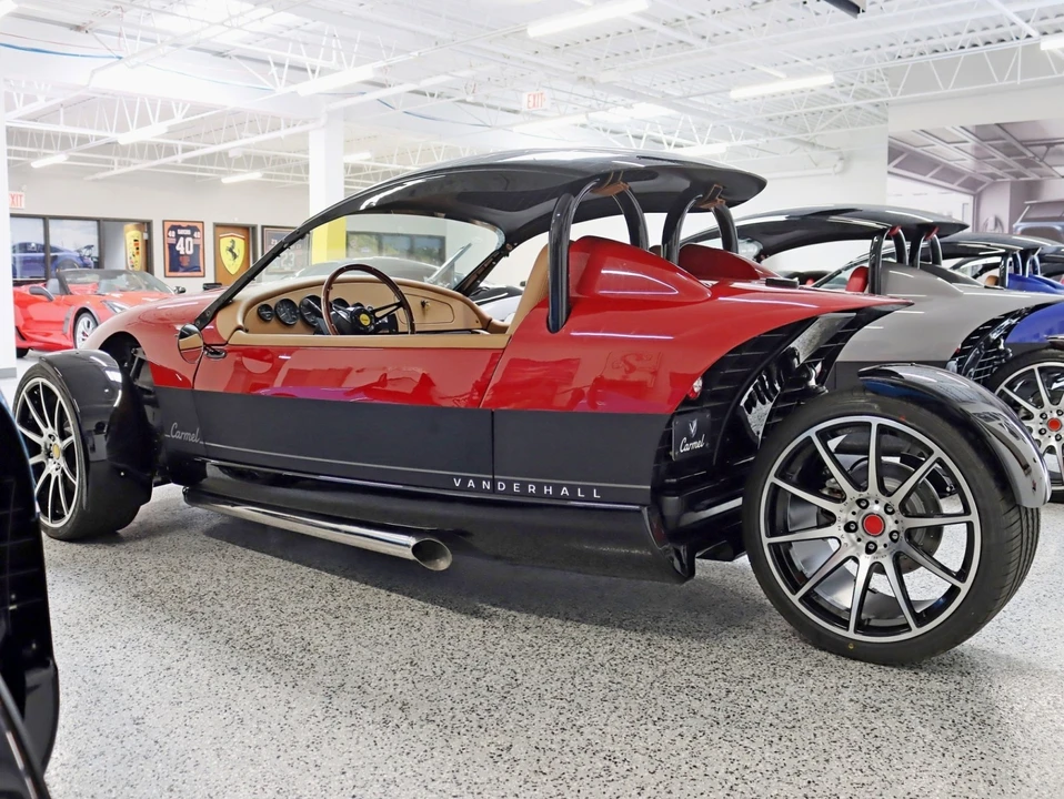 2023 Vanderhall Carmel - Image 2 of 8