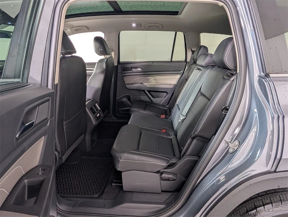 2023 Volkswagen Atlas - Image 7 of 12